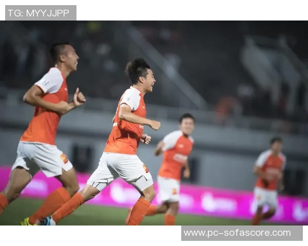 卓尔主场迎战上海上港全力争胜力争积分榜上游位置